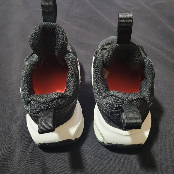 Nike AirMax - Picture 5 of 7